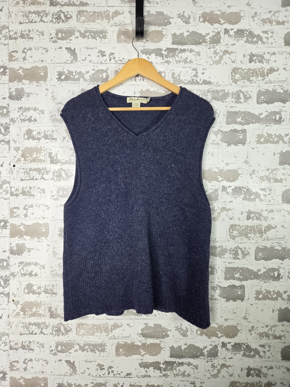 Eddie Bauer Vintage Sweater Vest Mens Blue Knit V-Neck Pullover